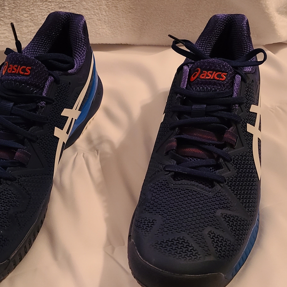 Men's ASICS Gel Resolution navy court shoes for pickleball or tennis